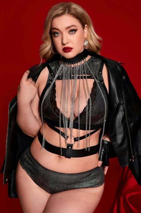 Boyundan Zicirli Asıklı Göğüs Harness - APFT947