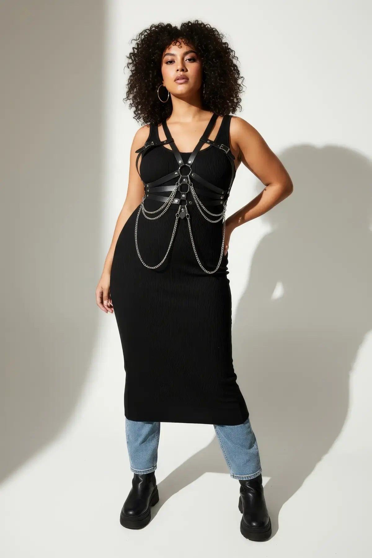 Büyük Beden Siyah Kadın Kemer Zincir Detaylı Korse Tarzı Vücut Aksesuarı - APFT9