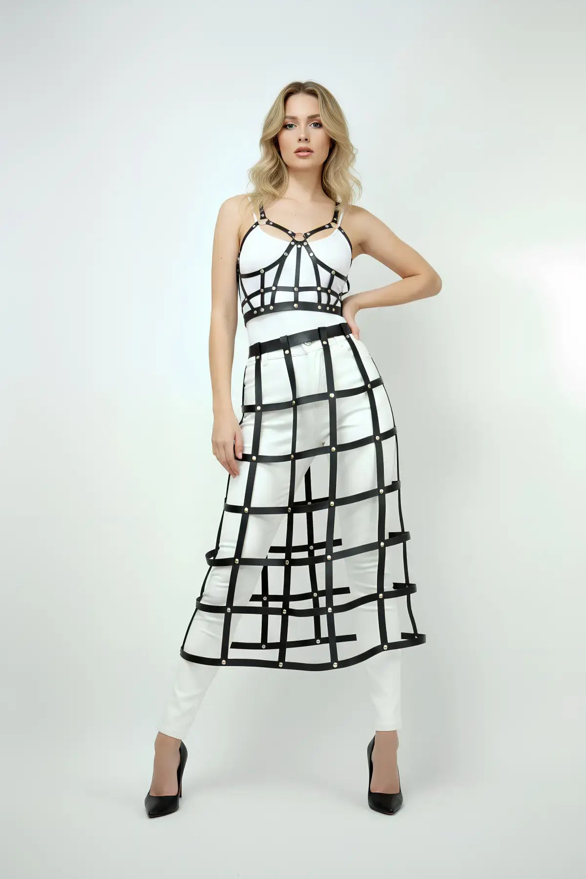 Siyah Etek Kafes Detaylı Etek Midi Boy Deri Etek - APFT1013